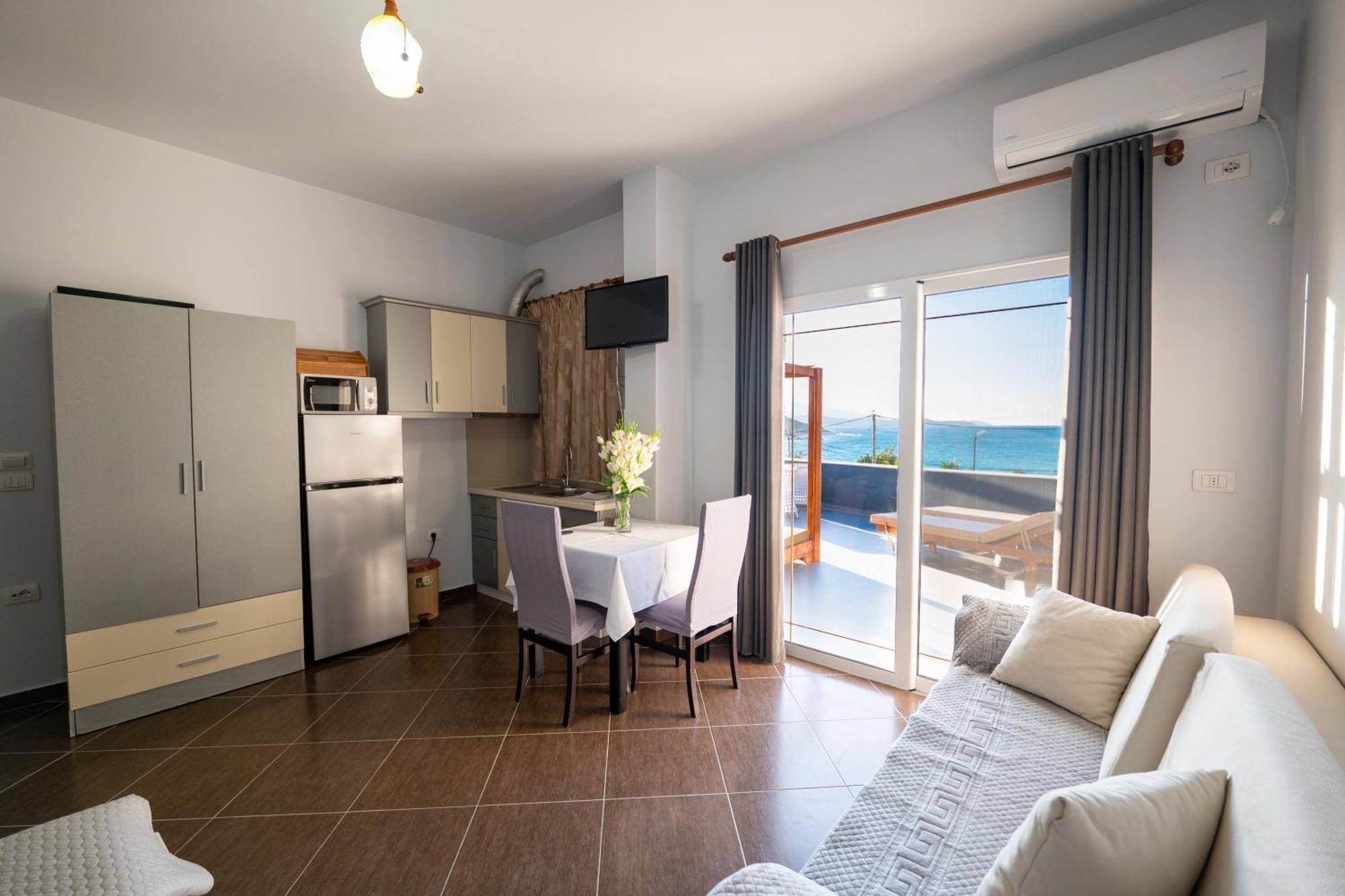 Vila Cerca De Mar Ksamil Exterior photo